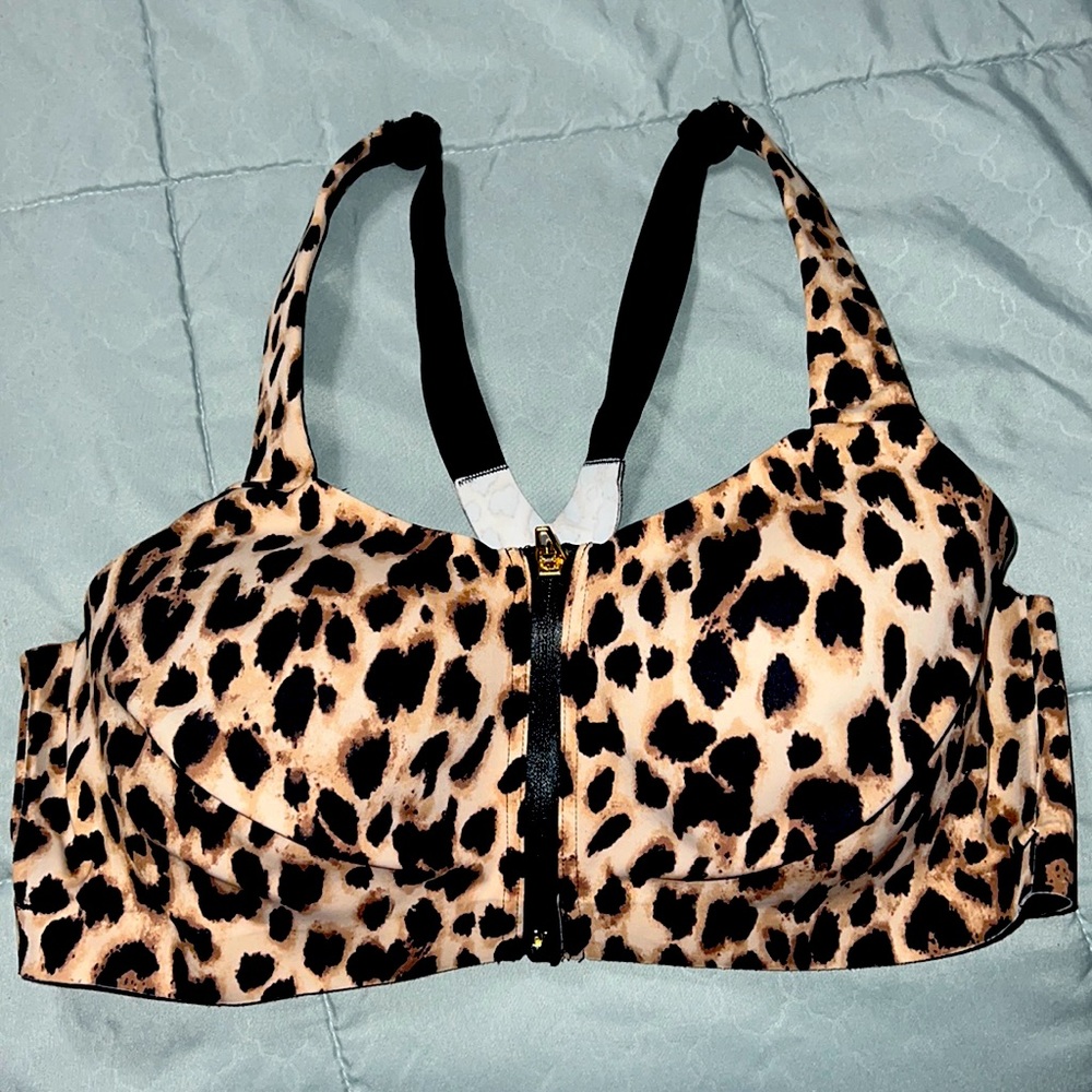 VS sports bra